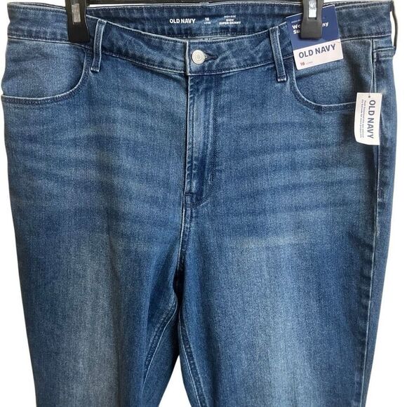 614. Old navy high rise super skinny medium wash jeans size 16L - Picture 3 of 7